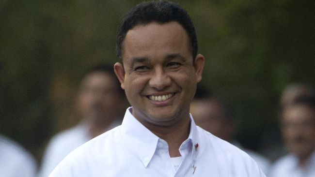 Anies: Tinggi Pajak Tanah Upaya 'Sopan' Pemerintah Usir Warga Miskin Menurut Anies tingginya pajak bumi dan bangunan (PBB) yang ditetapkan pemerintah merupakan bahasa sopan untuk mengusir warga tak mampu.
