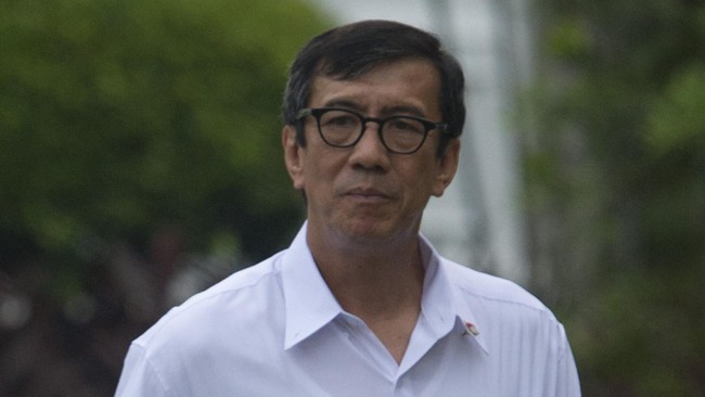 Kubu Agung Laksono telah melayangkan gugatan atas Musyawarah Nasional Bali kubu Aburizal Bakrie ke Pengadilan Negeri Jakarta Pusat.