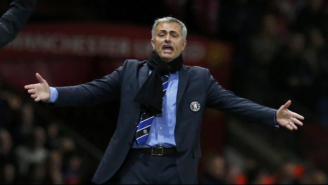 Menghadapi Stoke City dalam lanjutan Liga Inggris, Selasa (23/12) dini hari, Manajer Chelsea Jose Mourinho mengubah beberapa susunan pemainnya yang merumput.