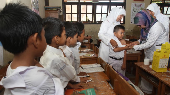 WHO mendeklarasikan Indonesia berhasil mengeliminasi tetanus maternal dan neonatal, atau kurang dari 1 kasus tetanus neonatal pada setiap 1.000 kelahiran.