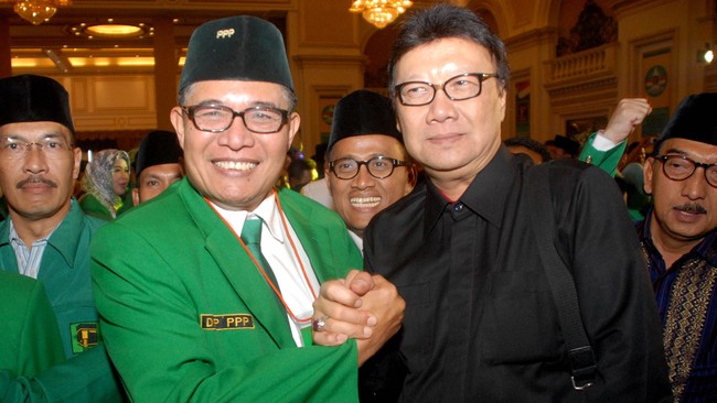 Komisi III DPR akan memanggil Menteri Hukum dan HAM Yasonna Laoly terkait pengesahan PPP kubu Romahurmuziy. Menteri itu diminta tak jadi alat politik.