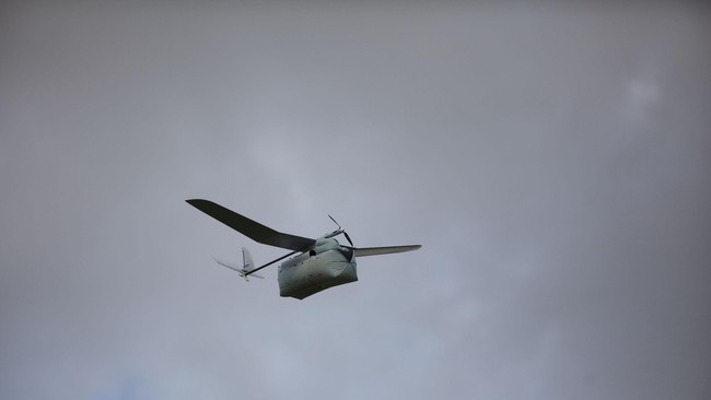 Drone mulai digunakan secara massif oleh Amerika Serikat paska peristiwa 9/11. Jatuhnya korban sipil akibat drone membuat penggunaan drone menuai kontroversi.