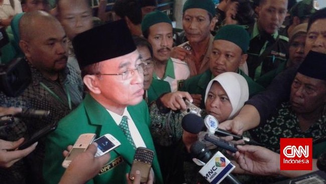 “Sangat disayangkan dinodai dengan terbitnya SK itu (Kemenkum HAM). Menkumhan telah melanggar UU tentang Partai Politik," ujar Suryadharma.