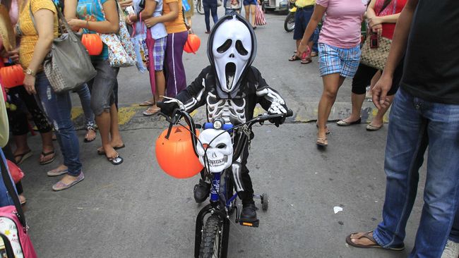 Halloween adalah representasi sejarah yang kaya dengan budaya. Tidak seperti yang dikira, perayaan ini bukanlah perayaan iblis atau neraka.