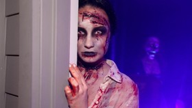 Selebriti Dunia dalam Balutan Halloween