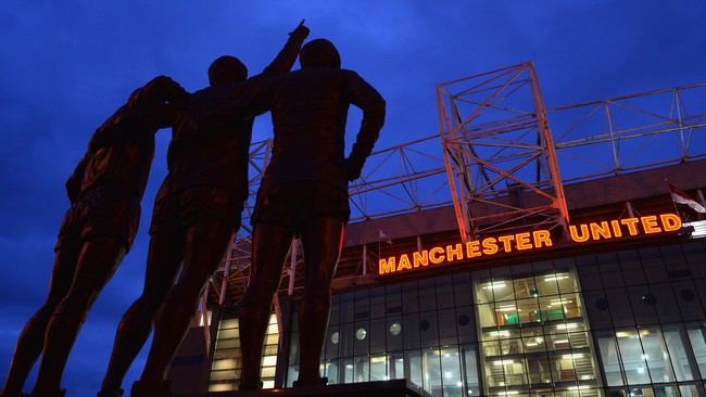Jika dilihat dari statistik sejak 2002,ManUtd jadi klub terburuk mampu menyelesaikan transfer di detik akhir penutupan dibandingkan klub lain Liga Inggris.