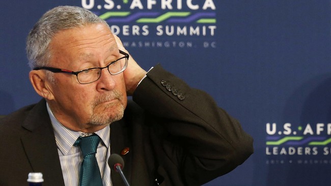 Sepeninggal Presiden Michael Sata si Raja Kobra, pada Selasa (28/10), Zambia tunjuk Wakil Presiden Guy Scott yang kulit putih sebagai kepala negara sementara.