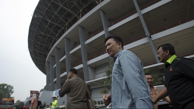 Menpora Imam Nahrawi mengatakan kepada para pengurus besar cabang olahraga mengenai pengajuan pengalihan pengelolaan Gelora Bung Karno telah dikirimnya.