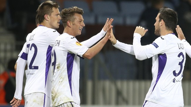 Fiorentina berhasil menang di kandang sendiri atas Udinese 3-0, Kamis (30/10), dengan gol-gol tercipta di menit akhir.