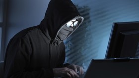 Hacker Rusia Retas Komputer New York Times