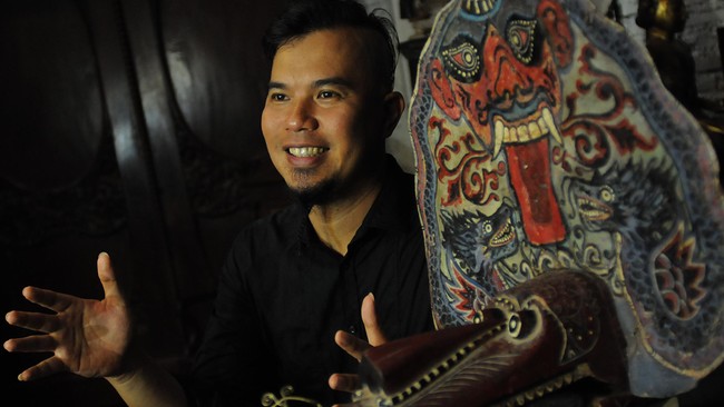 PKB menganggap Ahmad Dhani memiliki perhatian serius terhadap kondisi ibu kota. Musisi itu disebut PKB sangat paham dengan kondisi Jakarta yang metropolis.