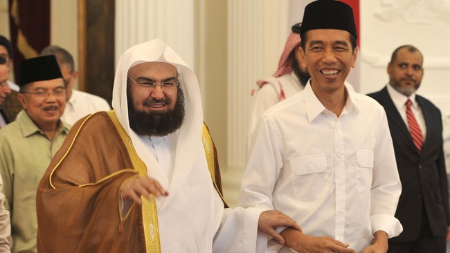 Imam Masjidil Haram, Syekh Abdul Rahman Al Sudais, sempat jadi sorotan publik soal plemik normalisasi Arab Saudi dan Israel.