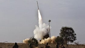 Tembakan Roket di Benghazi Lukai Puluhan Orang