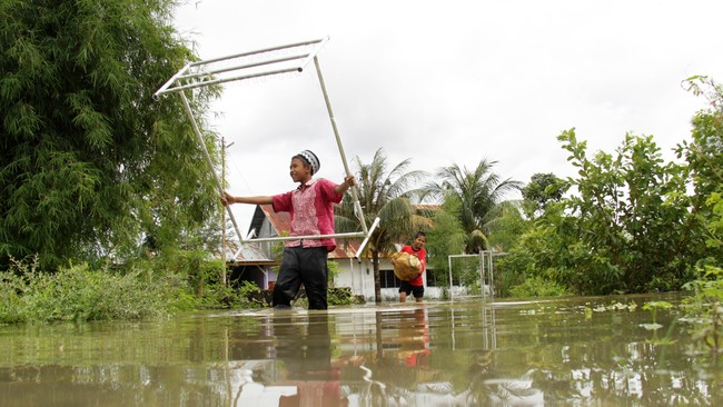 Pemerintah Provinsi Aceh meminta Pemerintah Pusat segera memberi bantuan terkait bencana banjir di Aceh.