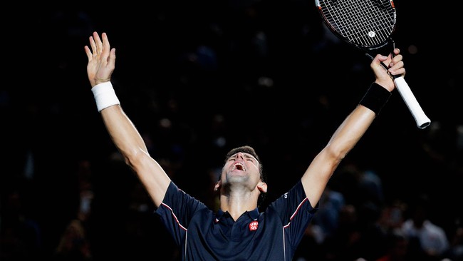 Rekor fantastis Novak Djokovic menjadikan petenis nomor satu dunia ini sasaran utama pemain lain dalam final akhir tahun tenis putra ATP Tour.