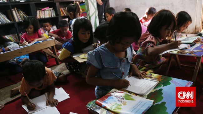 Anak-anak eksis sebagai 27 persen populasi penduduk dunia. Sayang mereka rentan terkena tindak kekerasan. Berikut lima negara dengan anak-anak yang bahagia.