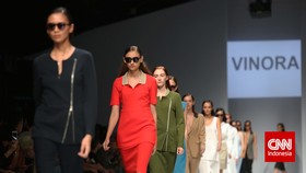 'Perang' Barat dan Timur di Panggung JFW