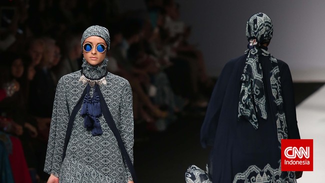 Sukses di Eropa, Modest Fashion Week Akan Digelar di Jakarta Setelah berlangsung di Instanbul, London dan Dubai, 'Modest Fashion Week' akan hadir di Jakarta pada Juli 2018 mendatang.