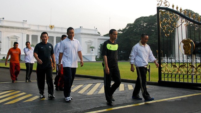 Ketiga kartu sudah bisa langsung digunakan sejak hari pertama kartu dibagikan. Ini menjamin masyarakat tidak akan sulit sekolah atau berobat.