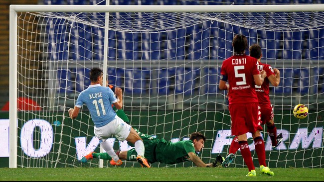 Pemain Brasil berusa 21 tahun yang didatangkan dari Santos, Felipe Anderson, bermain gemilang dan membawa Lazio menang 3-0 atas Sampdoria.