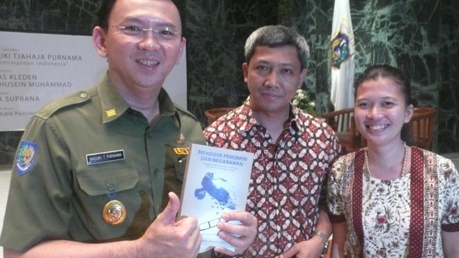 Lantaran harus melewati mekanisme yang panjang, DPRD DKI Jakarta tak janji lantik Ahok pada Selasa (18/11).