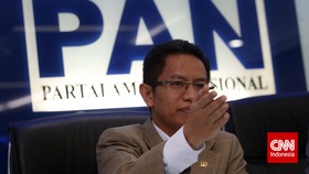 Teguh Juwarno Terkejut Tjatur Mundur dari Ketua Fraksi PAN