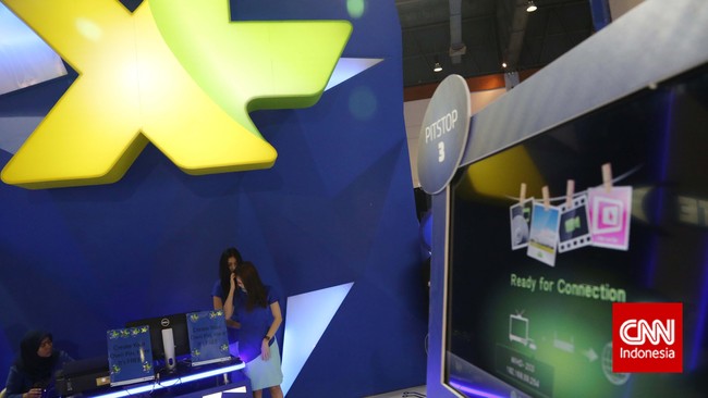 Pengamat telekomunikasi Heru Sutadi mencatat kondisi industri sedang sulit. PHK dinilai sebagai salah satu imbas dari ketatnya persaingan industri itu.