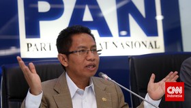 Tjatur Klaim Belum Terima 'Rangkulan' Kubu Zulkifli