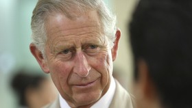 Pangeran Charles Akan Minta Arab Saudi Hentikan Hukum Cambuk