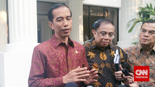 Begitu banyak pekerjaan yang harus dilakukan untuk mencapai target pertumbuhan ekonomi 7 persen, Jokowi meminta dukungan seluruh menteri.