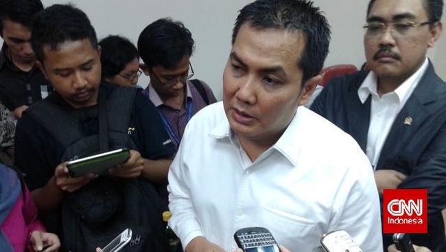 Fraksi PKB menyatakan kenaikan bahan bakar minyak (BBM) bersubsidi harus tepat sasaran supaya subsidi BBM itu tak dinikmati oleh orang-orang yang tak tepat.