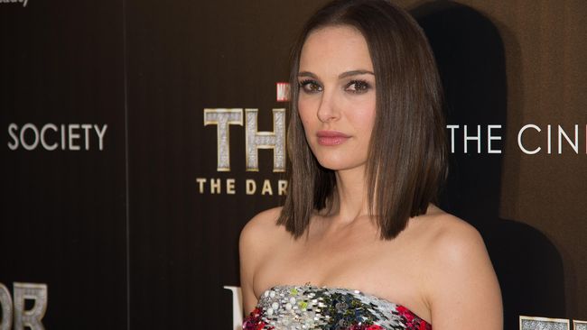 Film Jobs yang akhirnya &lsquo;dipungut&rsquo; oleh Universal Pictures mulai mendapat pencerahan. Kabarnya Natalie Portman akan tampil di film tersebut.