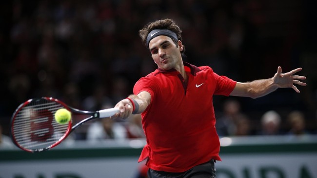 Setelah dikalahkan Roger Federer dua set sekaligus, petenis muda Kei Nishikori menyatakan petenis senior tersebut bukan sekedar pemain veteran