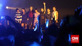 Ketika Slank Dikelilingi Wanita-Wanita Wangi