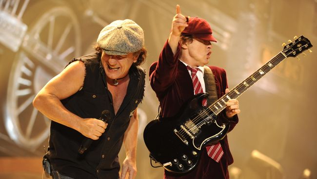 Grup band lawas AC/DC, Wu-Tang Clan, Take That bereuni dan merilis album baru yang wajib dikoleksi penikmat musik.