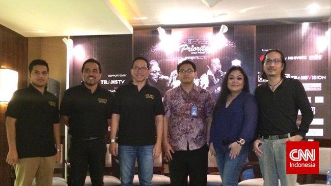 Suka cita bagi penggemar Koes Plus, Fariz RM, Ermy Kullit, 2D, juga Daniel Sahuleka dan Sheila Majid. Konser reuni mereka, pekan depan (14/11).