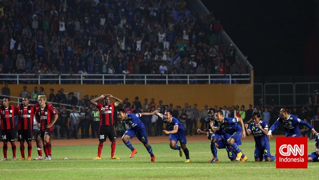 Persib Bandung membutuhkan kompetisi karena telah mengikat kontrak dengan sponsor dan itu harus dipertanggungjawabkan.