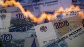 OJK Setop Langkah Enam Perusahaan Investasi Bodong