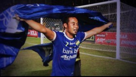 Tekuk PSM 2-1, Persib Merangkak Naik