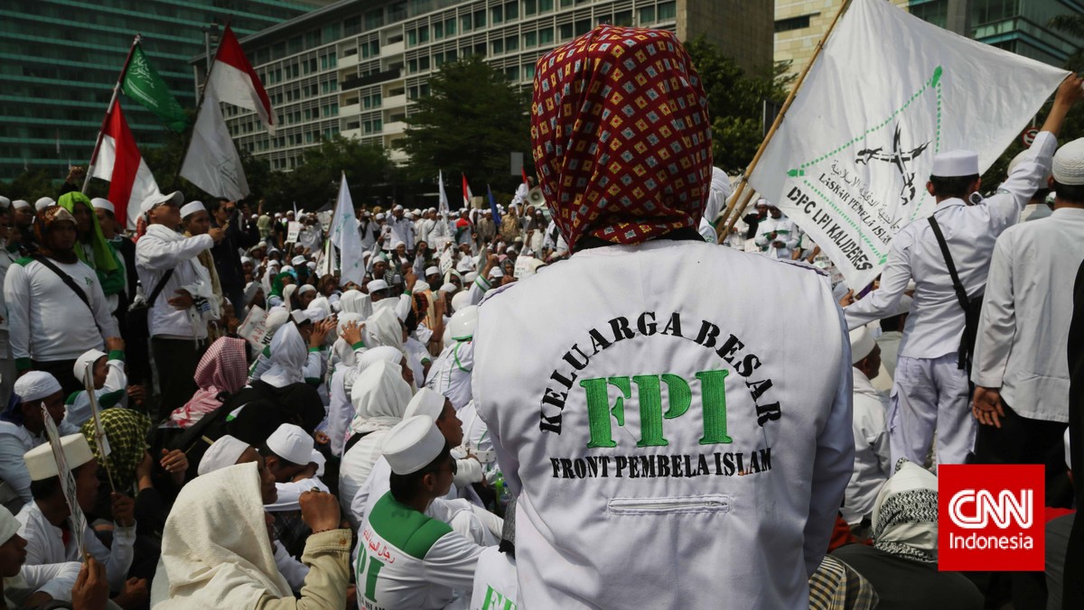 Aksi FPI Menolak Ahok