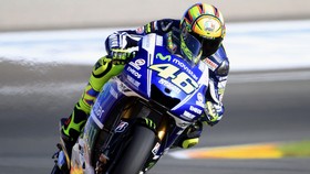 Rossi Juara GP Qatar, Gagalkan Kemenangan Bersejarah Ducati