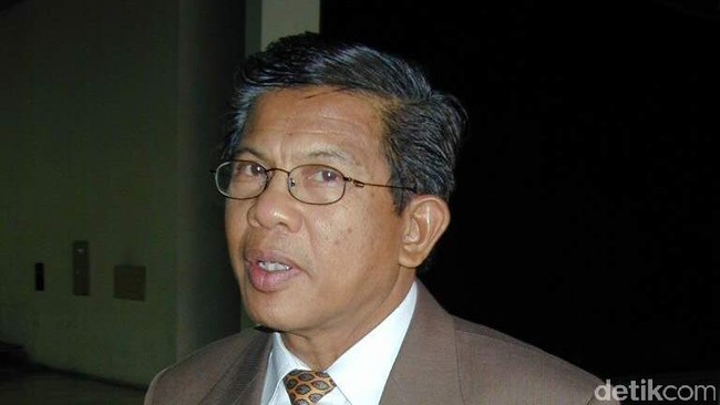 Di mata anggota DPD RI dari DKI Jakarta, AM Fatwa Ahok itu bagai petarung. Namun masih ada yang Fatwa perlu ingatkan dari sosok Ahok: Kesopanan bertutur.
