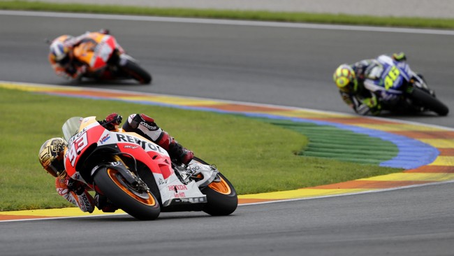 Meski Marc Marquez tampil dominan pada musim lalu, ia akan mendapatkan persaingan ketat dari Jorge Lorenzo dan tim Ducati pada 2015.