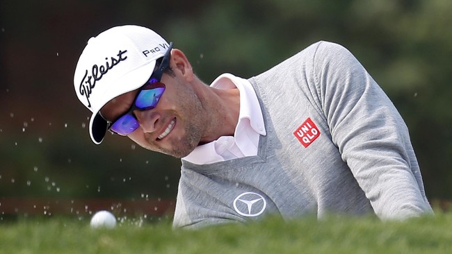 Pegolf dunia Adam Scott bersiap menghadapi peringkat satu dunia Rory McIlroy di ajang Australia Terbuka dan siap "membayar" kesempatan yang terlewat tahun lalu.