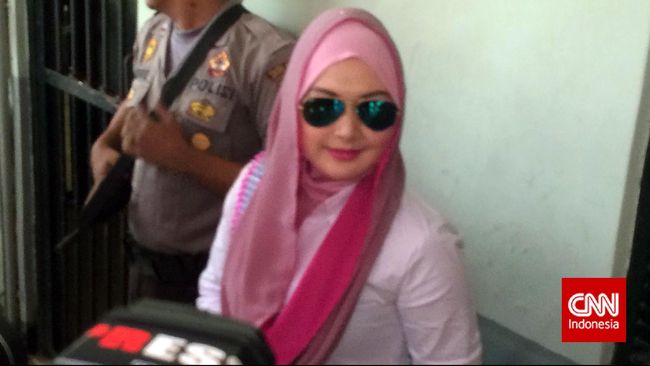 Eddies Adelia menjalani sidang perdananya di PN Jakarta Selatan karena diduga melakukan Tindak Pidana Pencucian Uang.