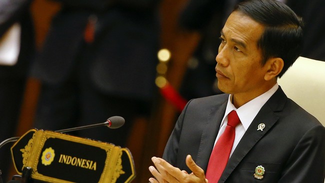 Cerita lain dibalik bergantinya lokasi pengumuman kenaikan harga BBM bersubsidi dari Kantor Menko Perekonomian ke Istana Negara.