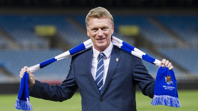 Mantan manajer Manchester United, David Moyes, yang kini melatih Real Sociedad berpeluang kembali ke Inggris setelah rekan kepercayaannya direkrut West Ham.