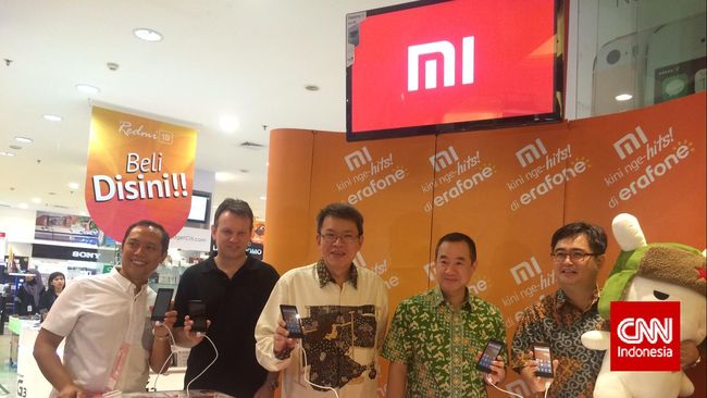 Kalau Chip Smartphone Dibikin Cara McDonald Ponsel pintar dengan harga terjangkau kini semakin marak beredar. Kesuksesan itu ternyata dipicu model bisnis teknologi yang mirip waralaba ayam goreng renyah.