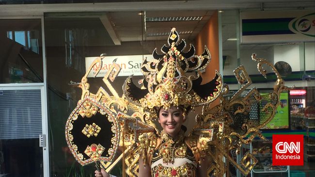 Puteri Indonesia Lingkungan 2014&nbsp;terpilih menjadi putri dengan kostum nasional terbaik di dunia di ajang Miss International 2014.