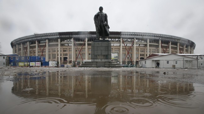 Stadion yang akan menjadi arena piala dunia 2018 di Rusia akan dipotong kapasitasnya hingga sebanyak 8000 kursi.